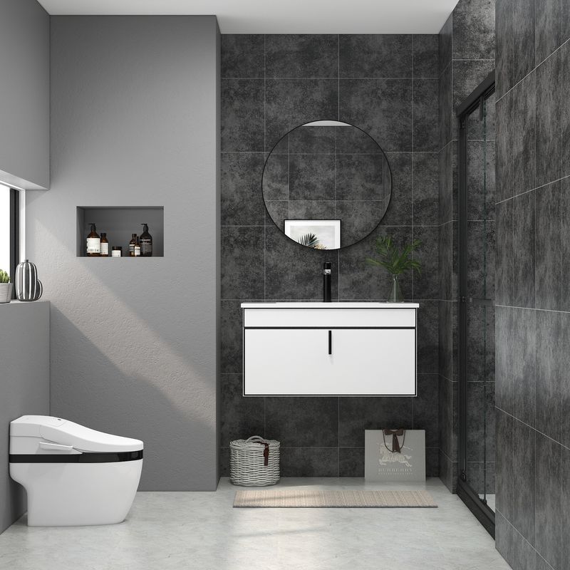 Modern Small Bathroom with Elegant Simplicity