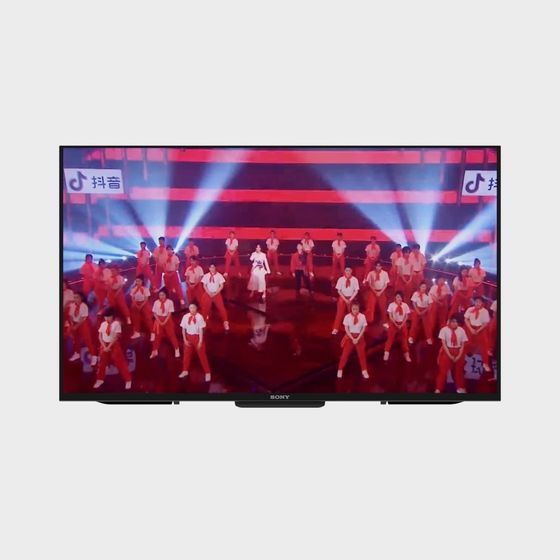 Dynamic Stage Performer 3D model for Creative Projects