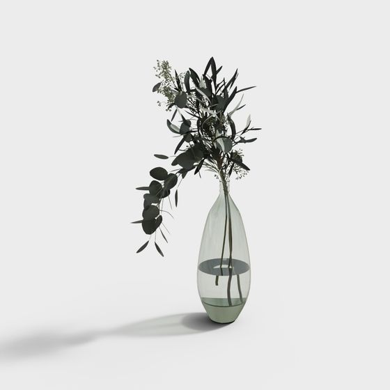 Высокая стеклянная ваза