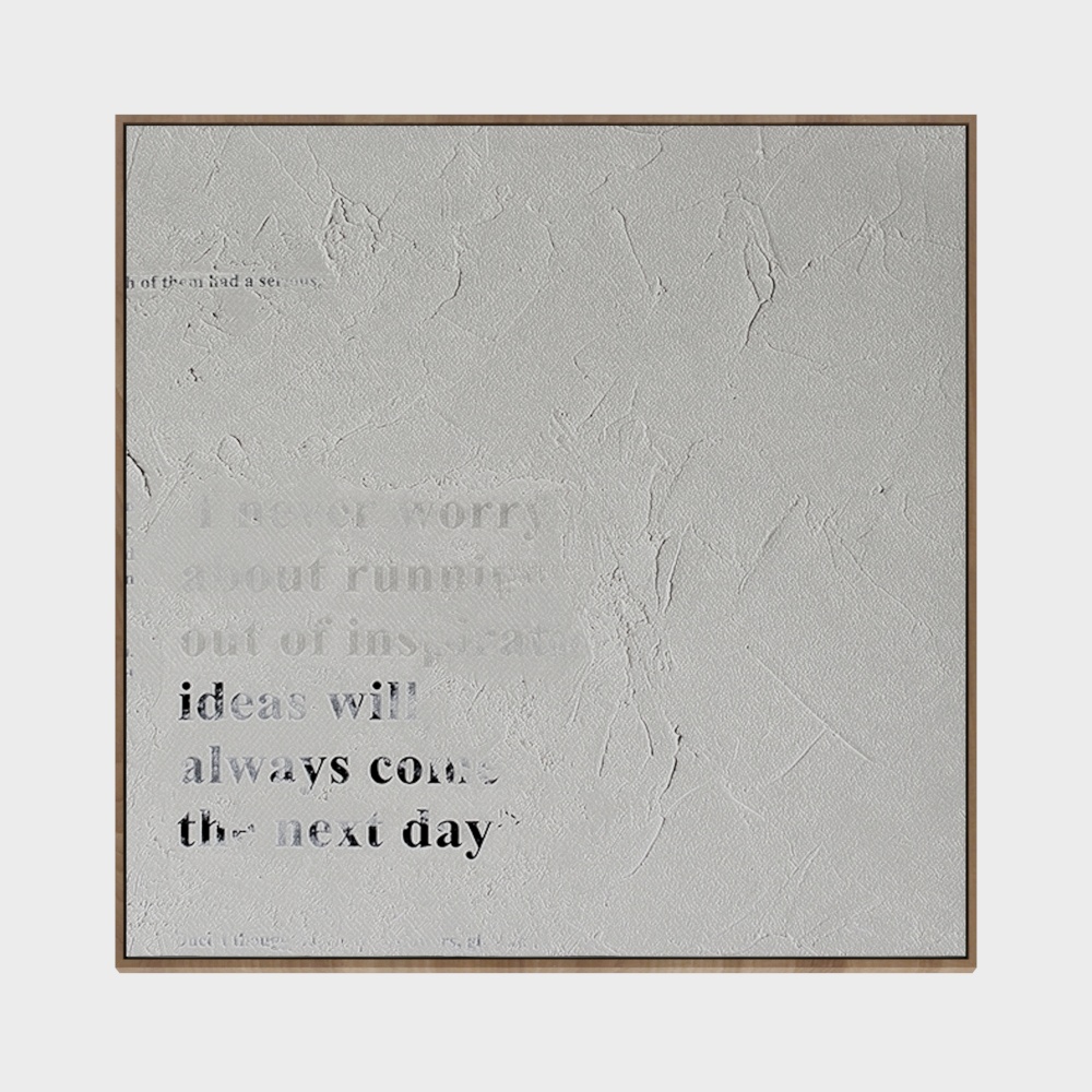 Modern hanging pictures